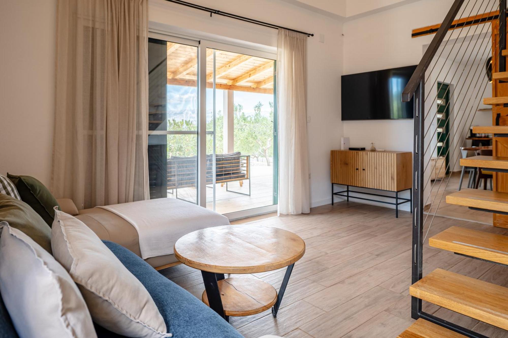 Villa Mista Sutivan Bagian luar foto